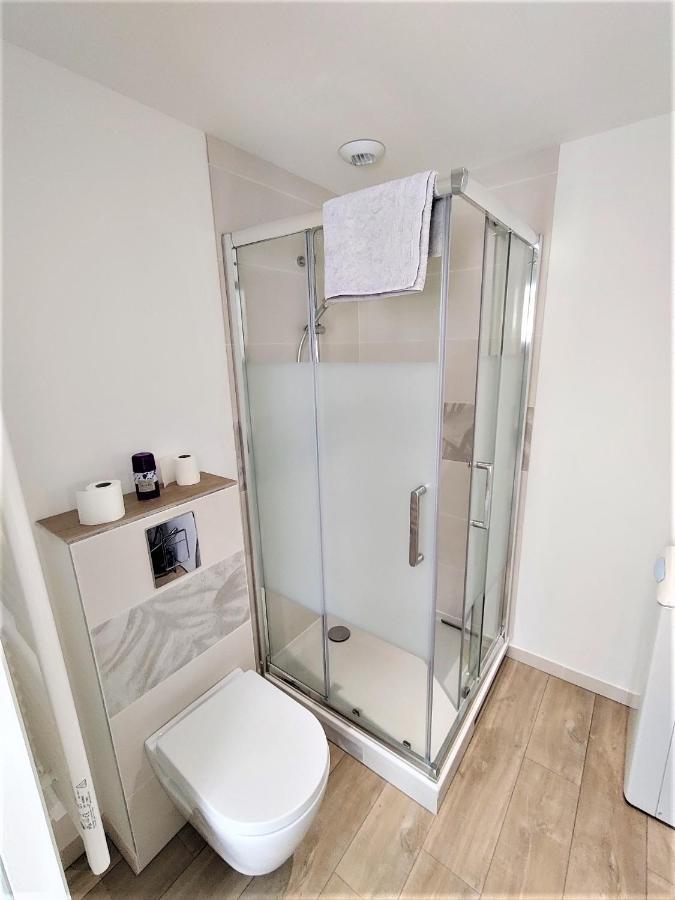 Appartement T2 "Mesange" Hyper Centre D'Ernée 외부 사진